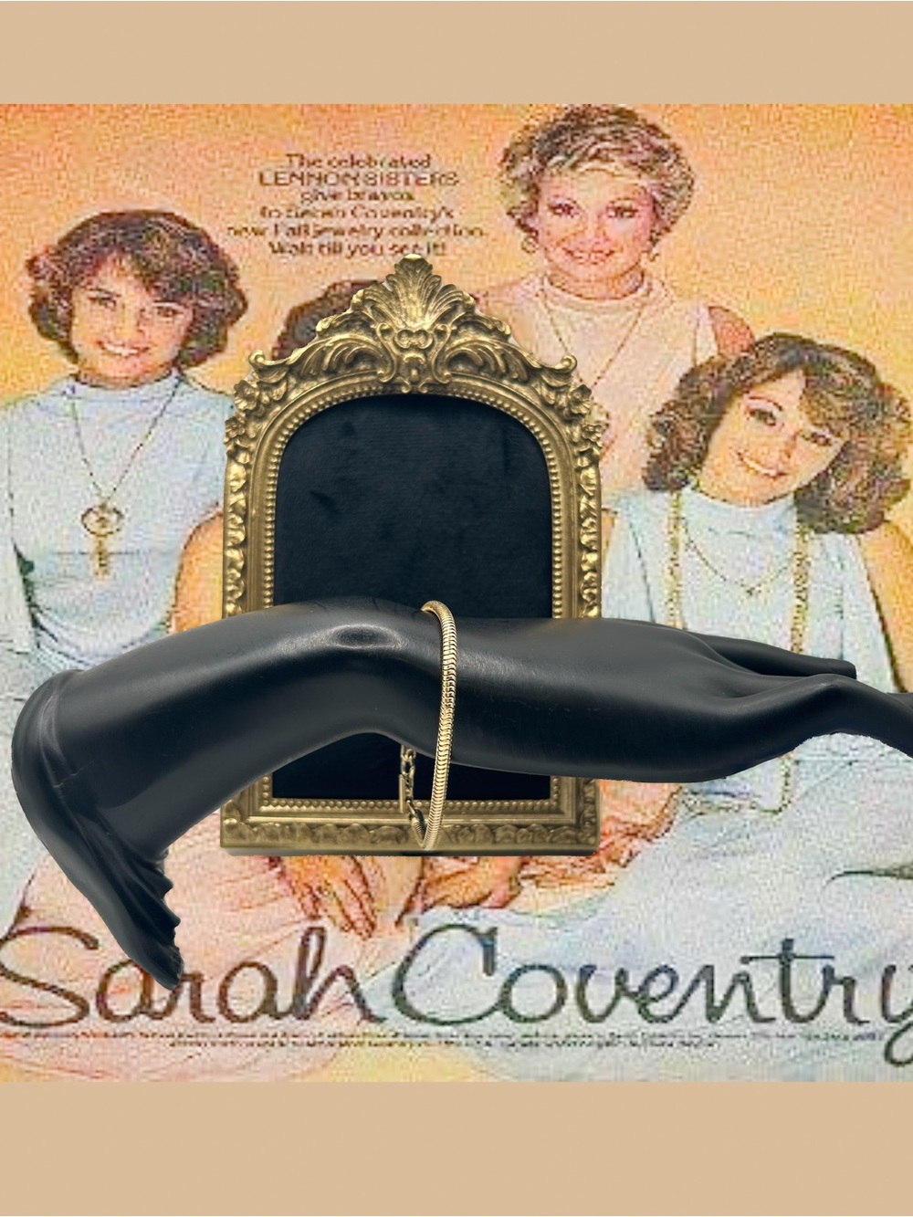 Sarah Coventry Pre 1955 Gold Tone Snake Chain Bracelet